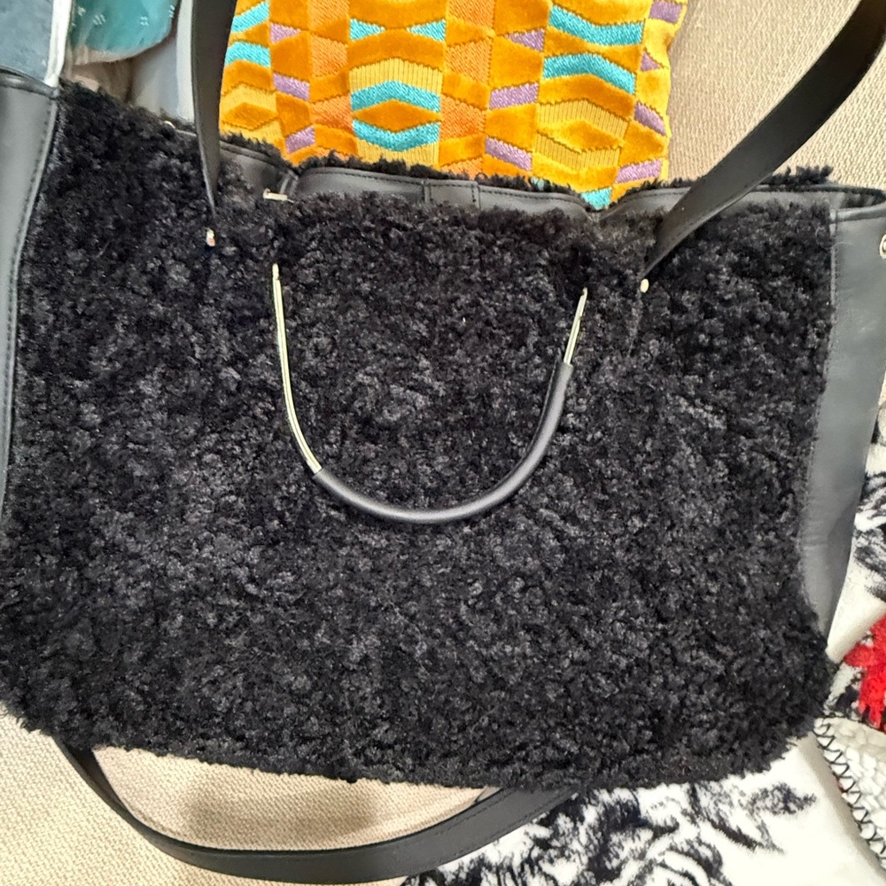 House of Harlow Tote - Picture 7 of 7
